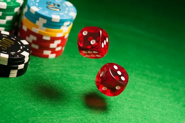 Live dealer studio broadcast for Hot Pot on gmtogel